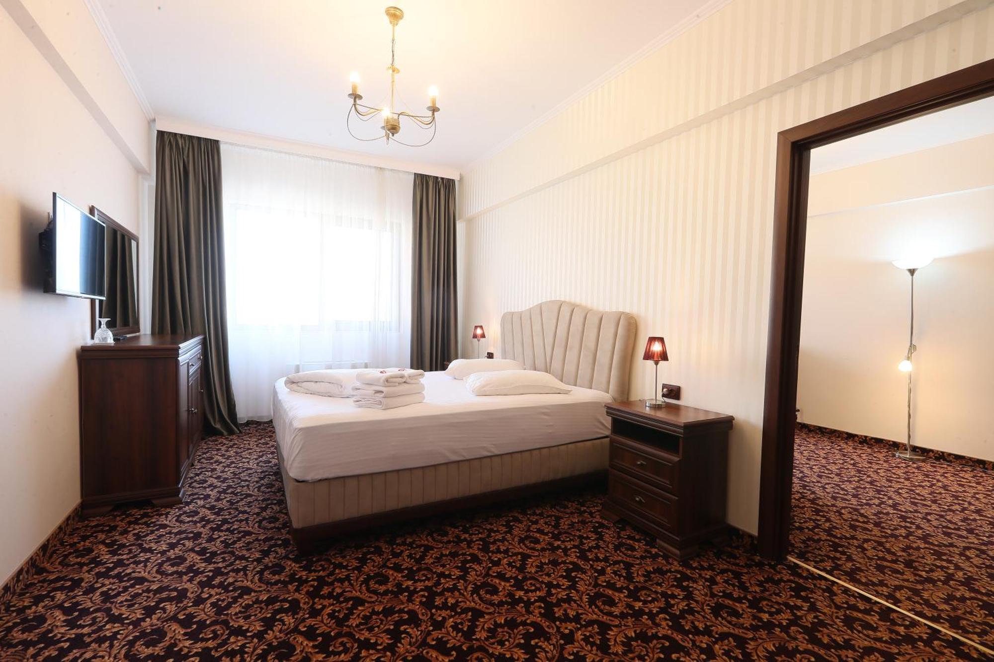 Hotel Impero Oradea Exterior photo