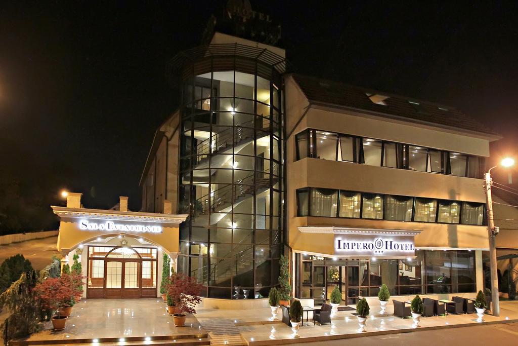 Hotel Impero Oradea Exterior photo