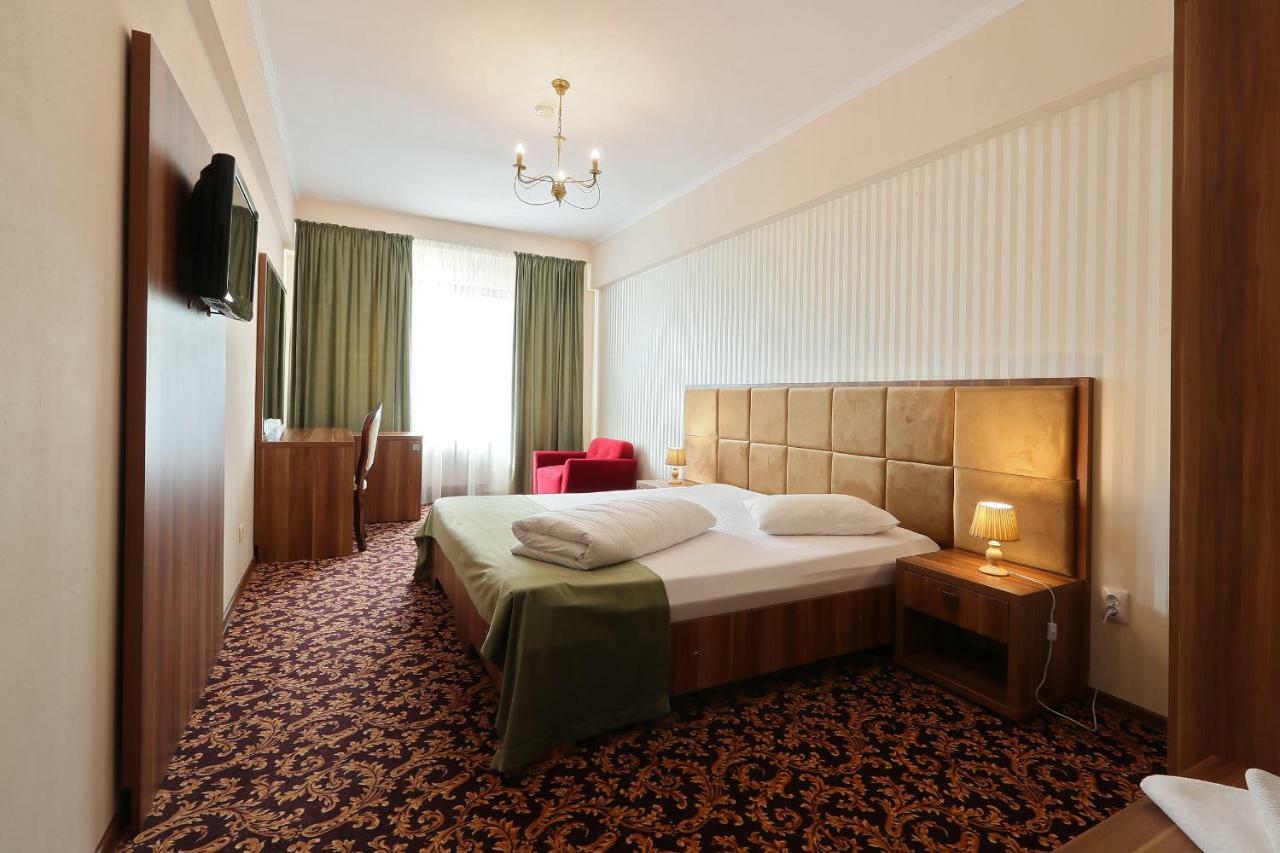Hotel Impero Oradea Exterior photo